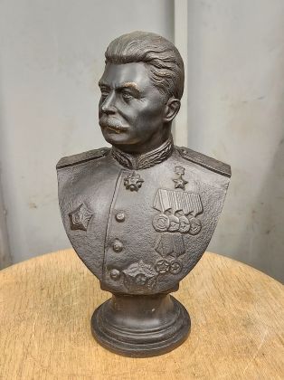 Статуэтка антикварная "Сталин (Касли)"