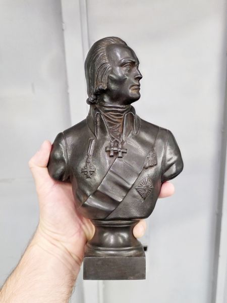 Бюст "Ушаков (Касли, 1949г)"