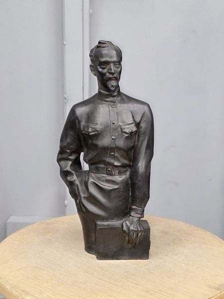 Статуэтка антикварная "Дзержинский (Касли, 1965г)"