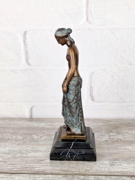 Статуэтка "Рабыня (20см)" Статуэтка "Рабыня (20см)"