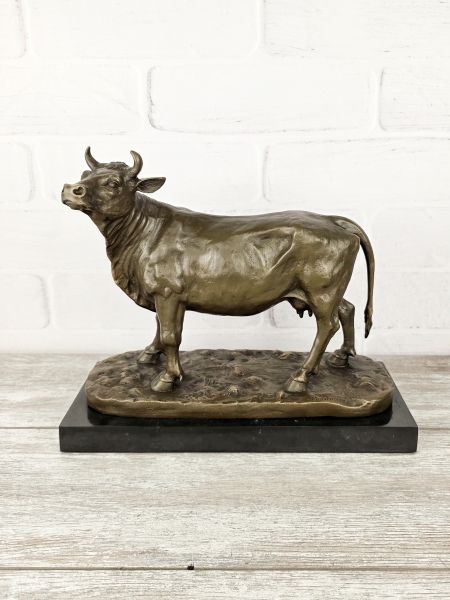 Статуэтка "Корова (29см)" Статуэтка "Корова (29см)"