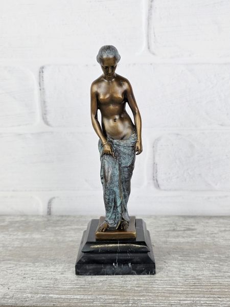 Статуэтка "Рабыня (20см)" Статуэтка "Рабыня (20см)"