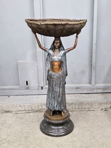 Кашпо "Туземка"