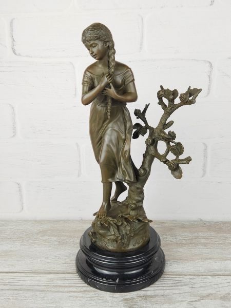 Статуэтка "Девушка у цветочного дерева (ЕРА-540)"