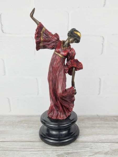 Статуэтка "Танцовщица в длинном платье (ЕР-759 цвет)"