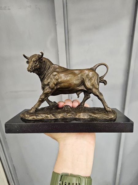Статуэтка "Бык (21см)" Статуэтка "Бык (21см)"