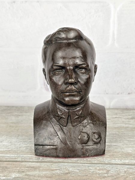 Бюст "Ворошилов"