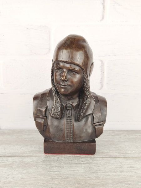 Бюст "Гагарин в шлемофоне (25см)"