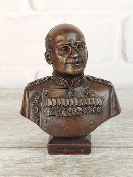 Бюст "Берия (в парадном, 12см)"