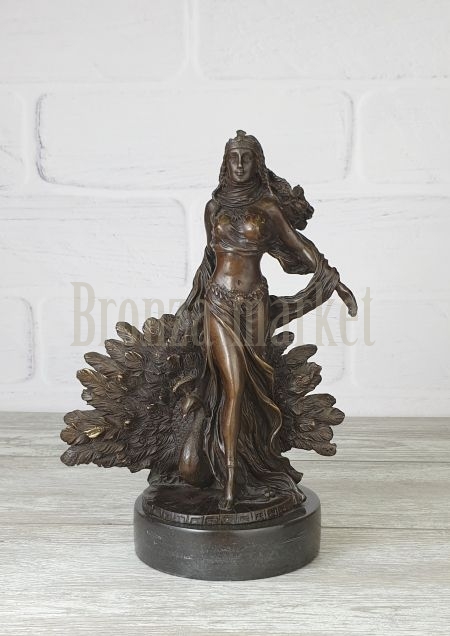 Статуэтка "Гера - богиня семейного счастья"