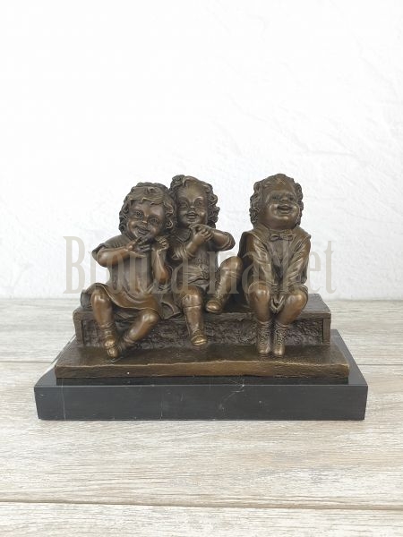 Статуэтка "Три хохочущих ребёнка"