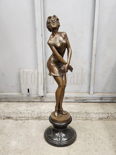Скульптура "Танцовщица в неглиже (крупная)"
