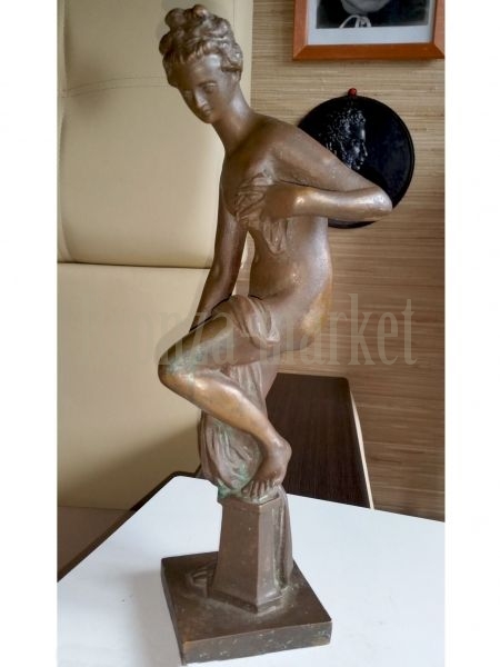 Статуэтка антикварная "Венера (Монументскульптура)"