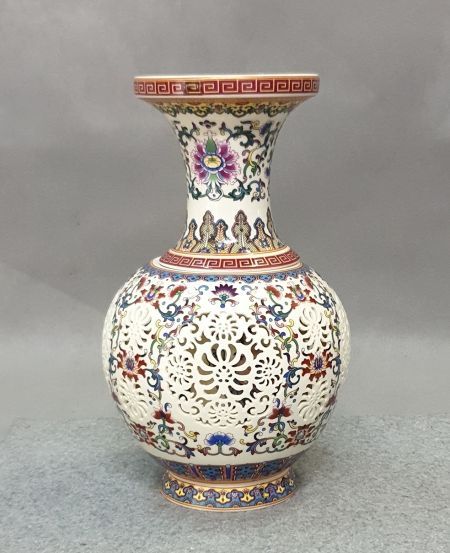Китайская ваза "GTI-037"