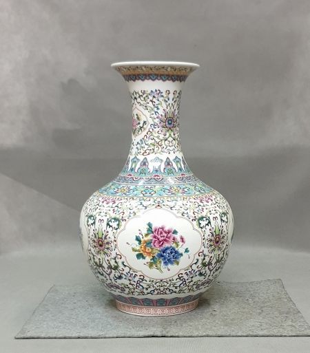Китайская ваза "GTI-056"