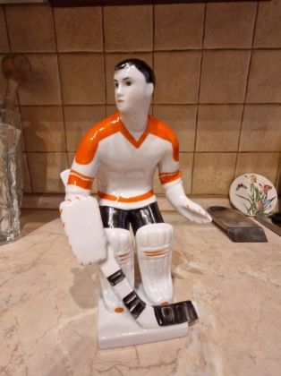 Статуэтка "Хоккеист. Вратарь (ЛФЗ)"
