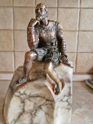 Мигель Де Сервантес (бронза)