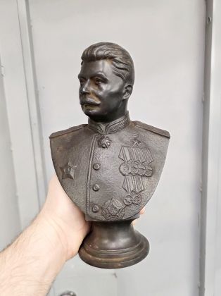 Бюст "Сталин (Касли, 1947г)"