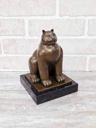 Сидящий кот (Ботеро, 21см) Сидящий кот (Ботеро, 21см)