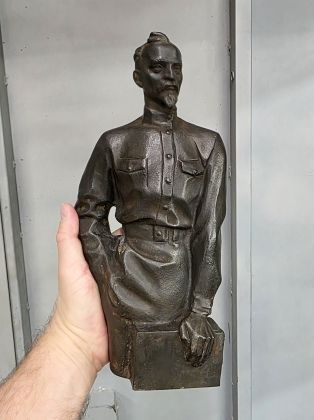 Дзержинский (Касли, 1967г) Дзержинский (Касли, 1967г)