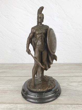 Скульптура "Леонид - царь Спарты"