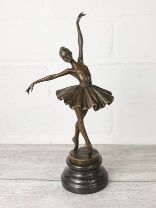 Балерина (ЕР-301)