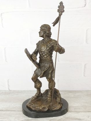 Скульптура "Кельтский воин"