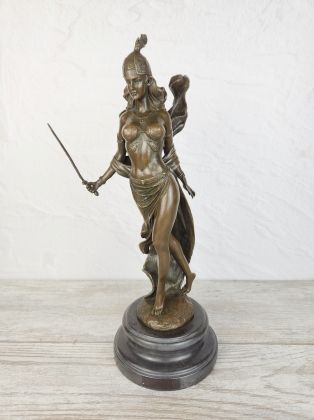 Афина (богиня войны и мудрости)